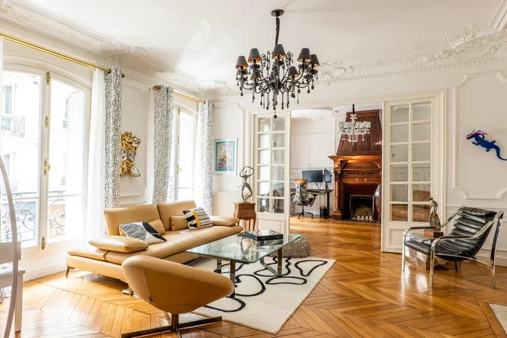 Appartement Rue du Rocher à Paris