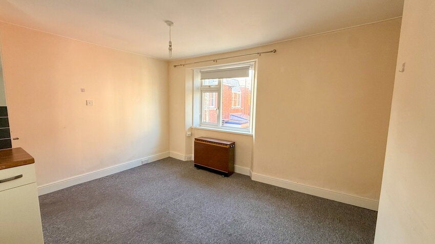Flat Gerston Place in Paignton
