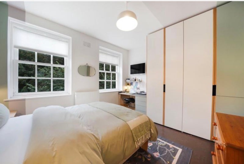 Room Hillcrest in Greater London