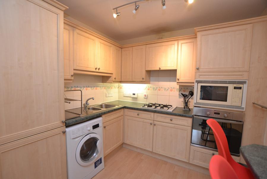 Flat Russell Gardens in City of Edinburgh