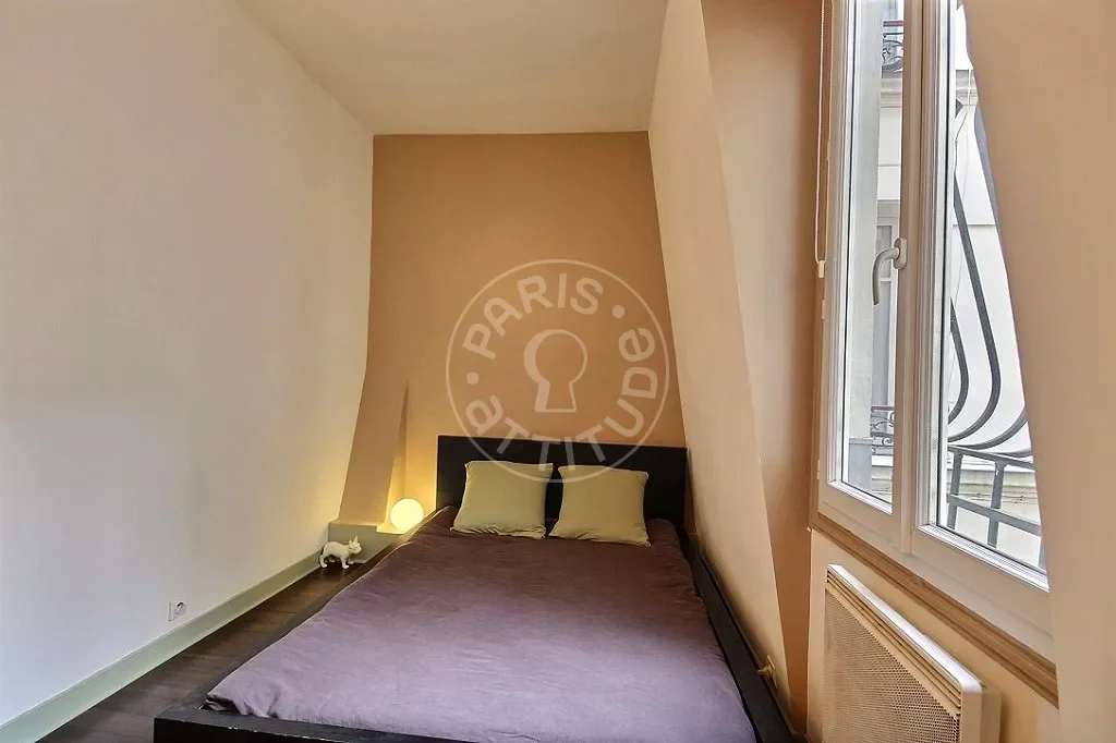 Appartement Rue de l'Échiquier à Paris