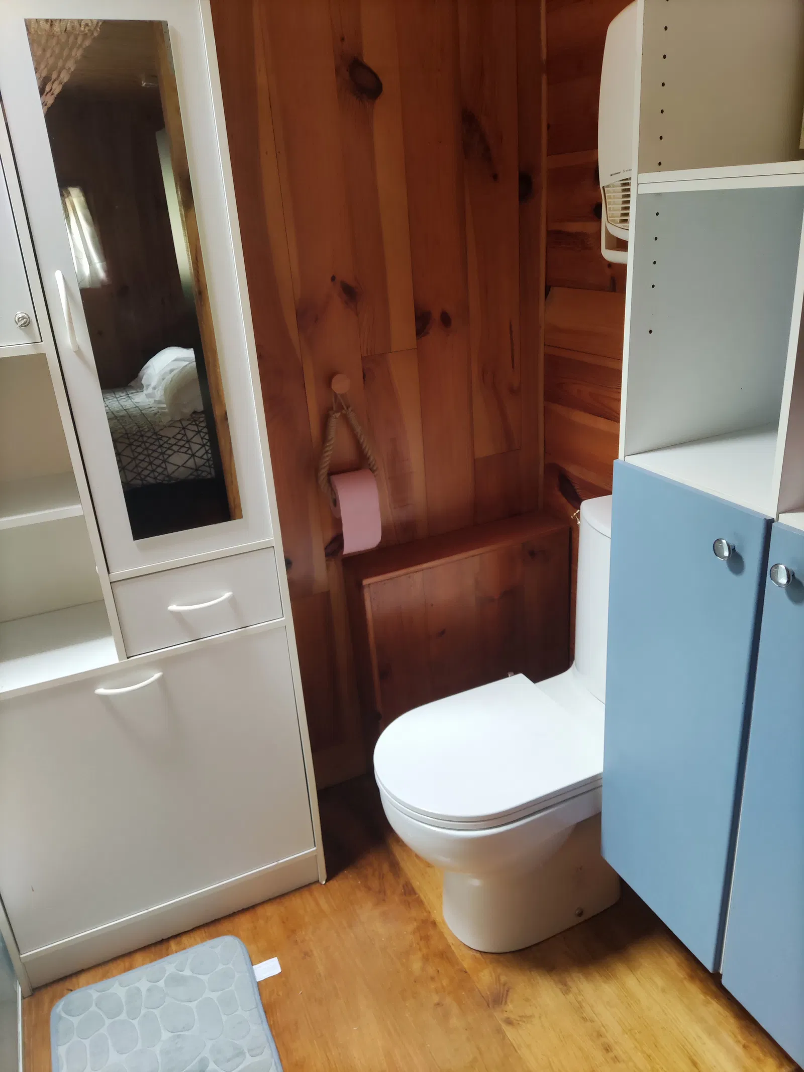 Room Route du Gronch in Fleurance