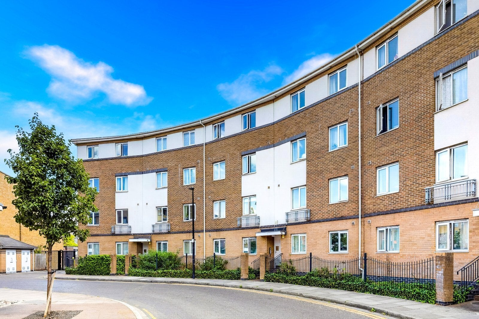 Flat James Voller Way in Greater London