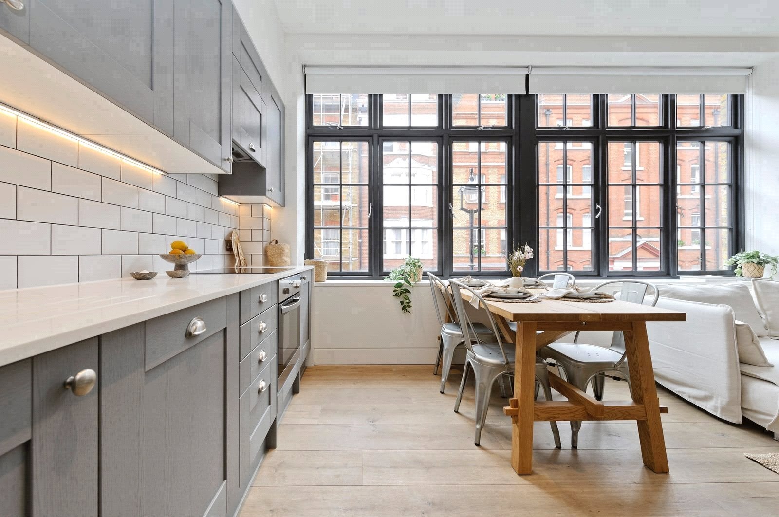 Flat Great Titchfield Street in City of Westminster