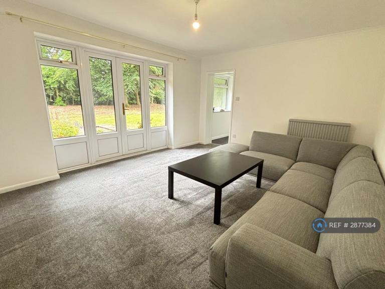 House Tile Barn in Basingstoke and Deane