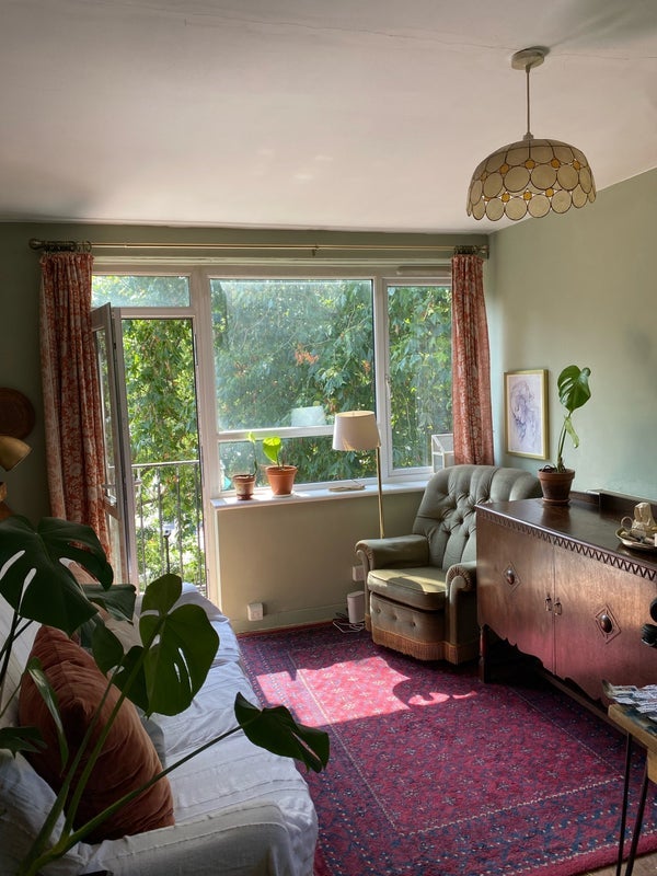 Flat Lamport Close in Greater London