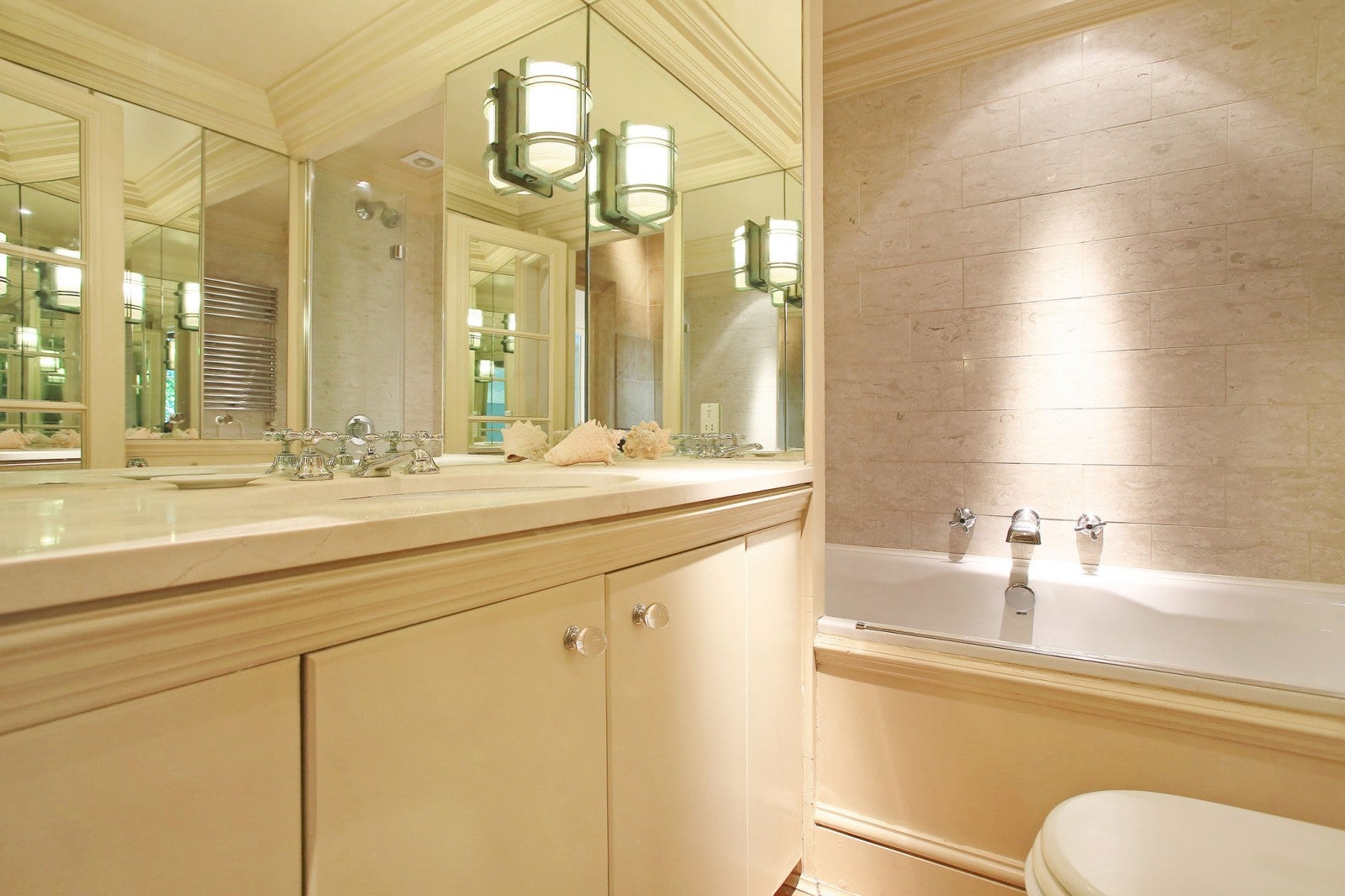 Flat Porchester Square in City of Westminster