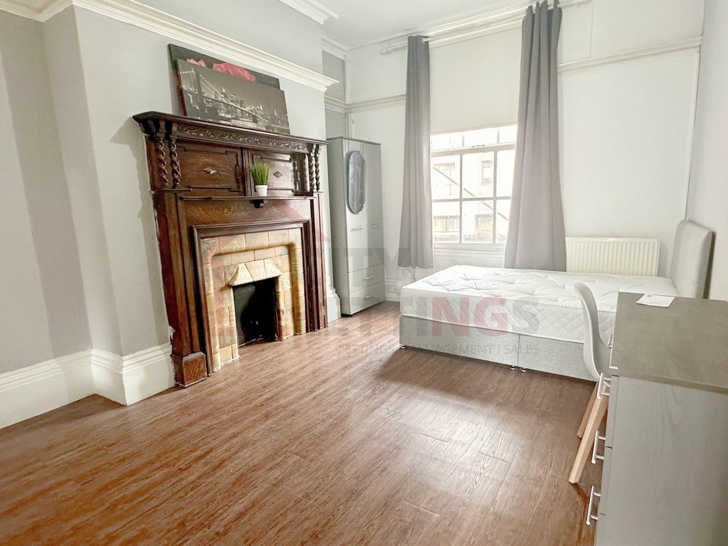 Flat Mansfield Road in Nottingham