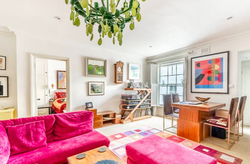 Flat Charlwood Street in City of Westminster