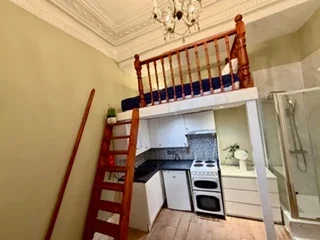 Room Clanricarde Gardens in Greater London