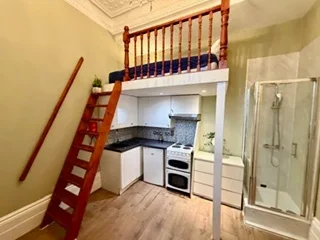 Room Clanricarde Gardens in Greater London