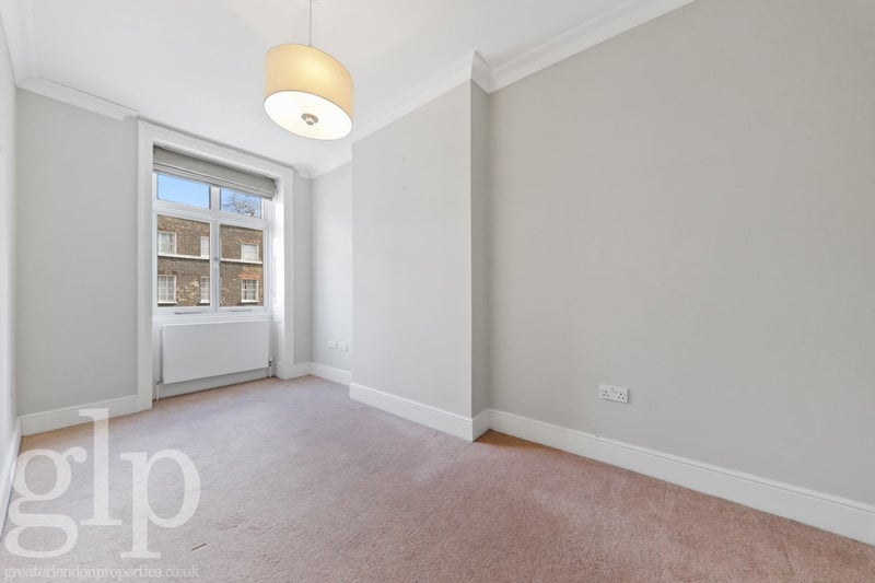 Room Bedford Place in Greater London