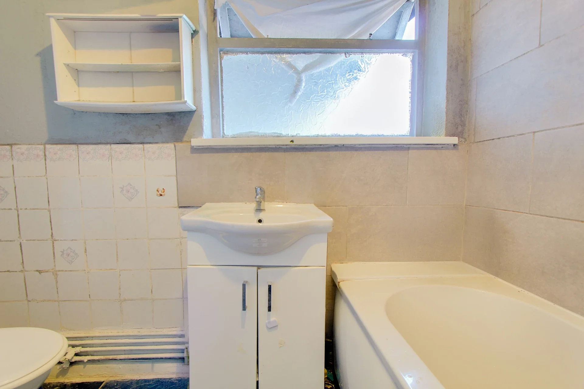 Room Princess Road in Greater London