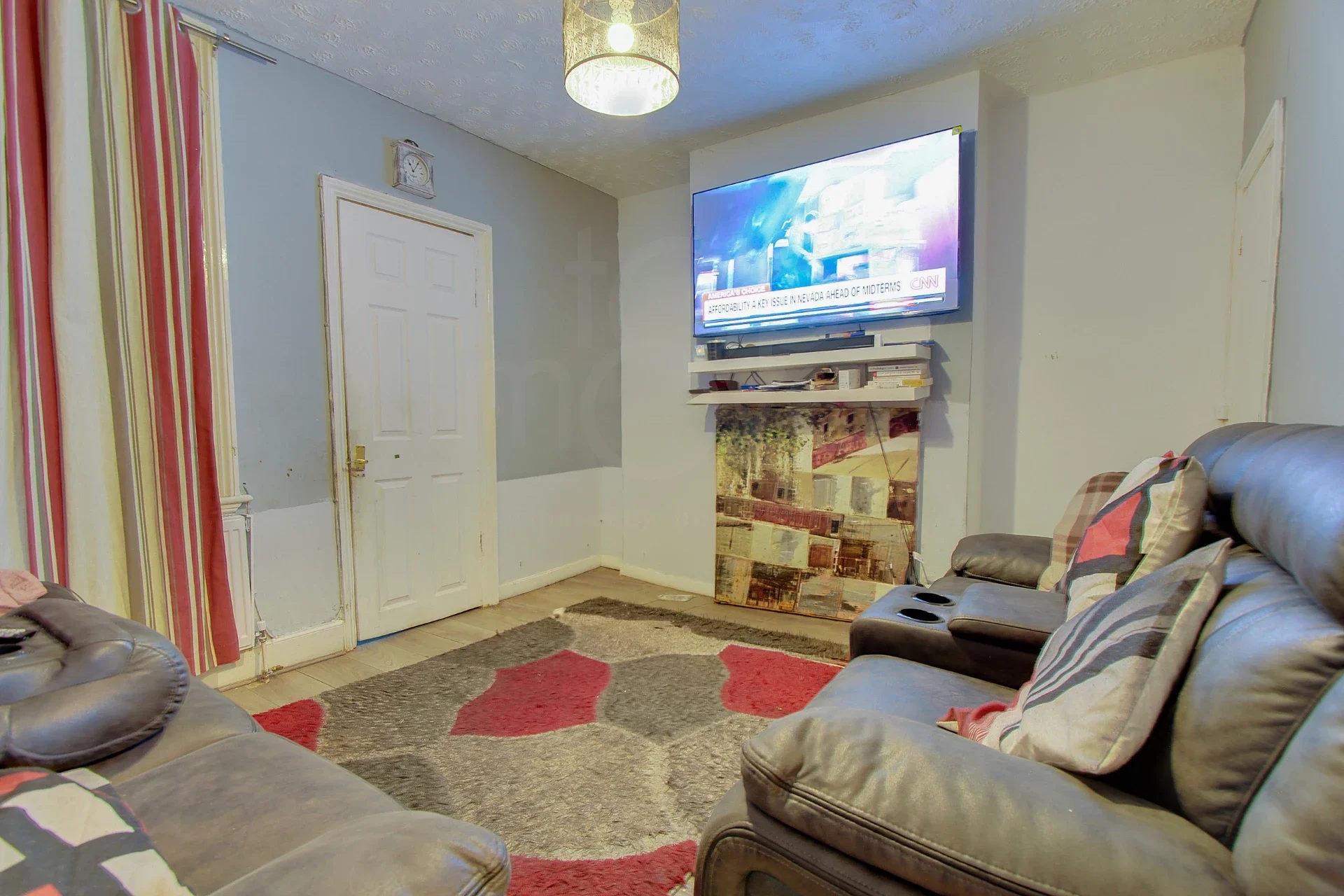 Room Princess Road in Greater London