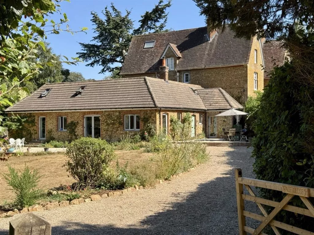 House Balchins Lane in Mole Valley