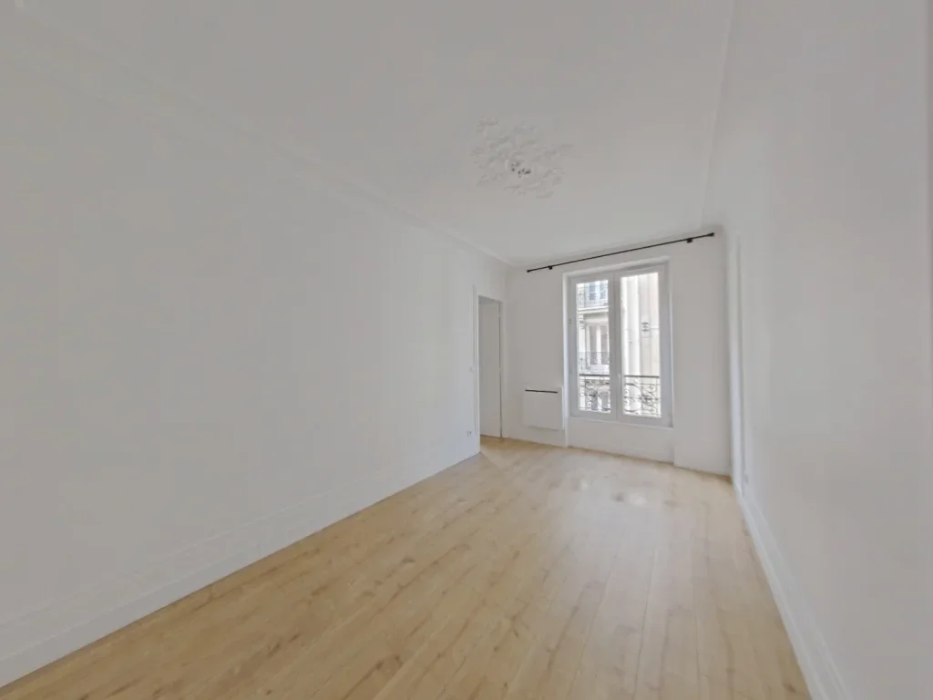 Flat Rue du Cherche-Midi in Paris