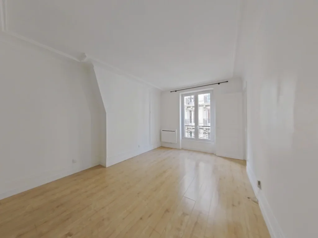 Flat Rue du Cherche-Midi in Paris