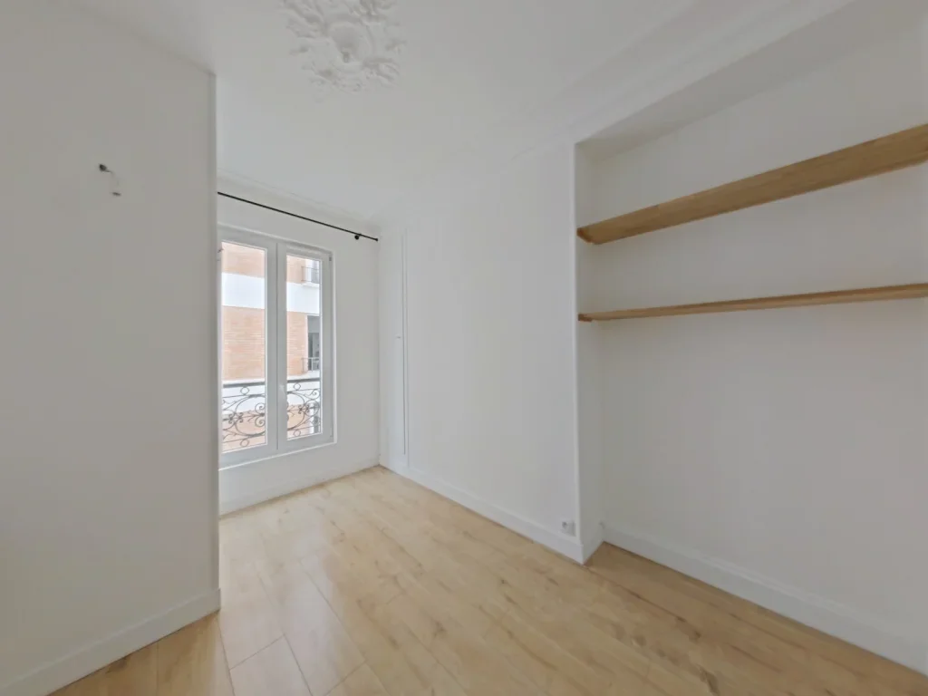 Flat Rue du Cherche-Midi in Paris