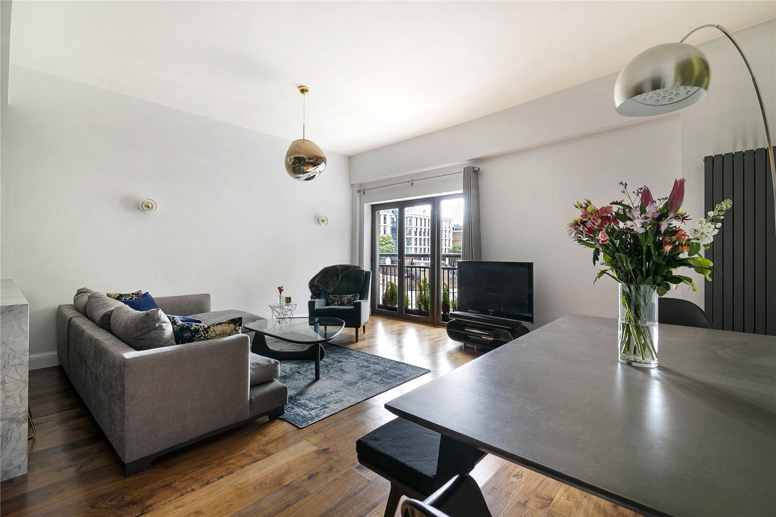 Flat Herbal Hill in Greater London