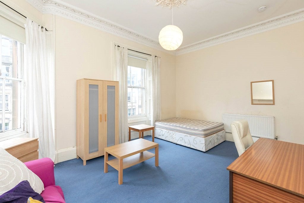 Flat Bruntsfield Place in City of Edinburgh