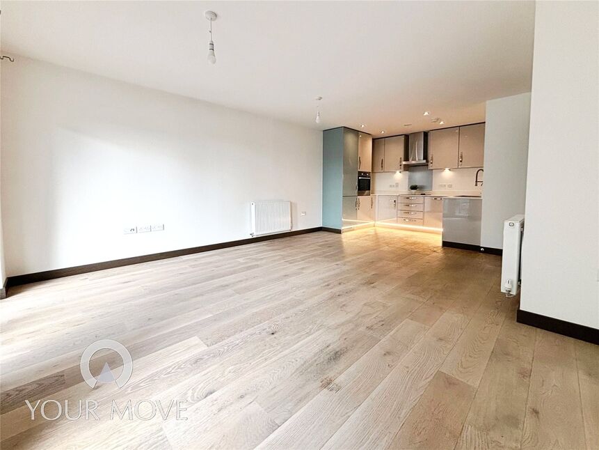 Flat James Smith Court in Dartford