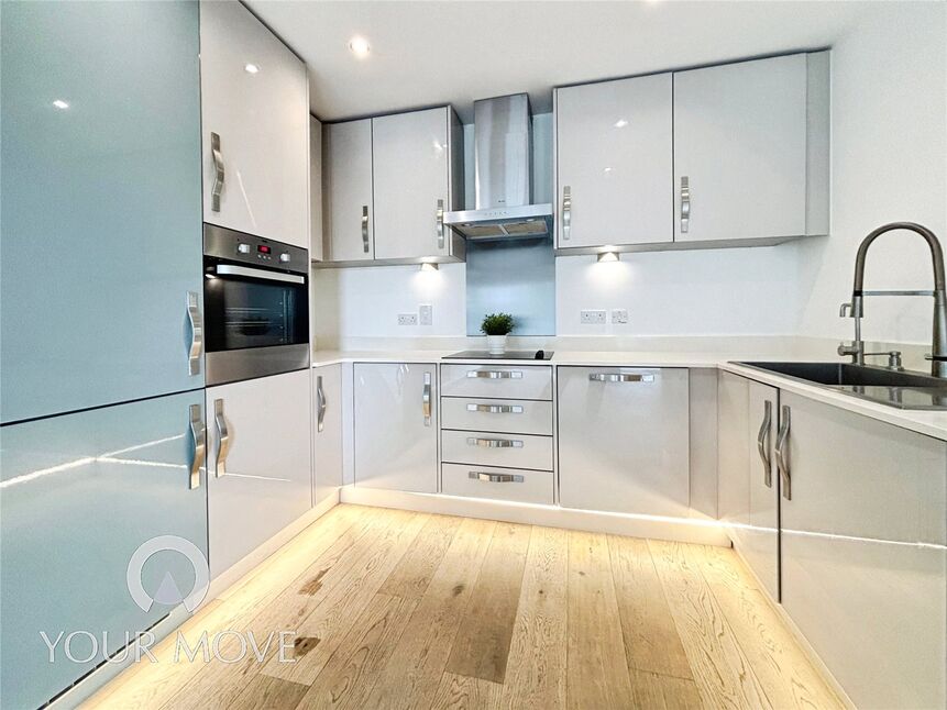 Flat James Smith Court in Dartford
