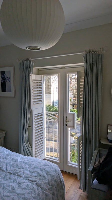 Room Wyatt Drive in Greater London