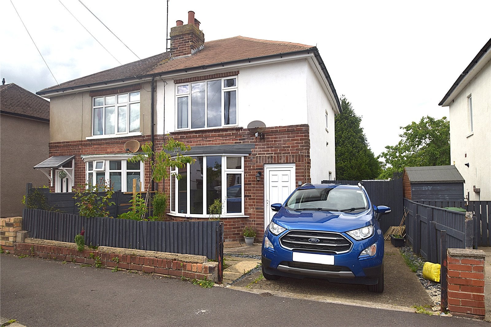 House Linden Road in Newby