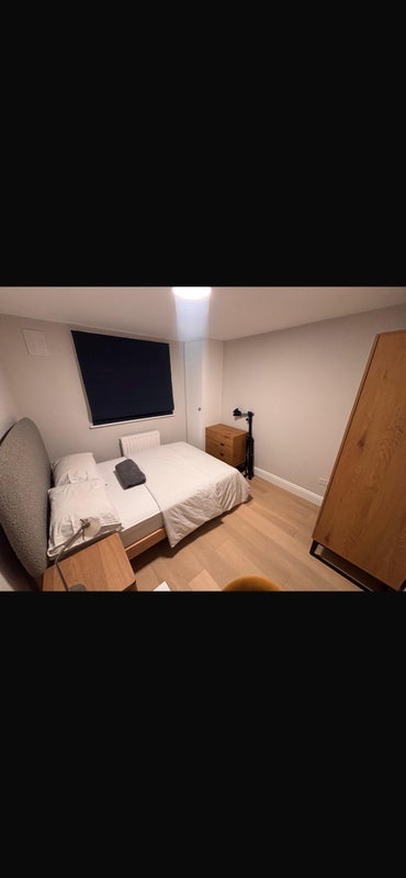 Room Elgin Avenue in City of Westminster