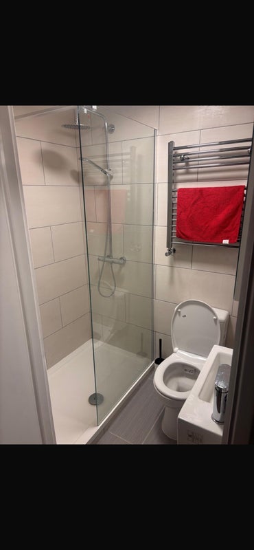 Room Elgin Avenue in City of Westminster