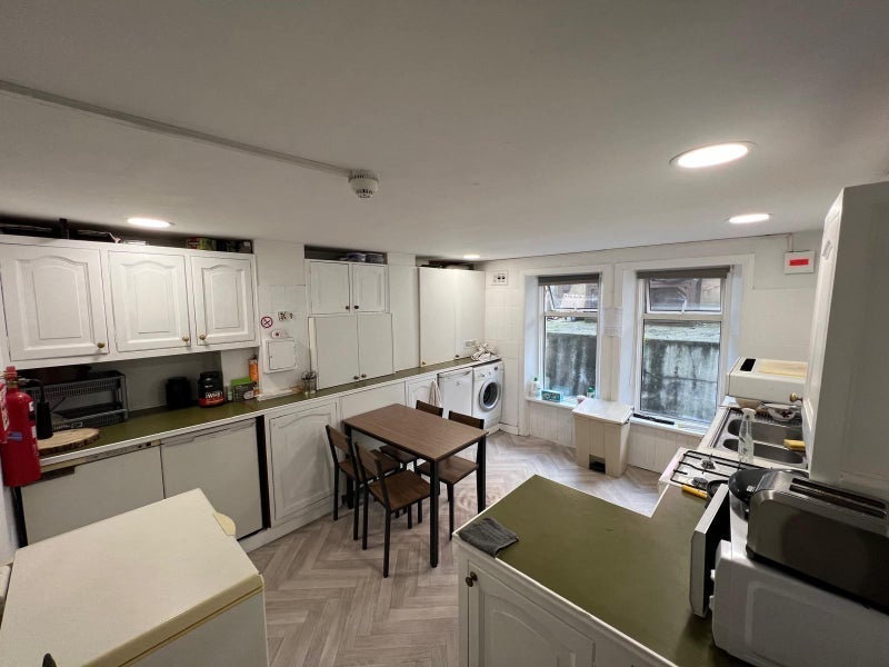 Room Kirchen Road in Greater London