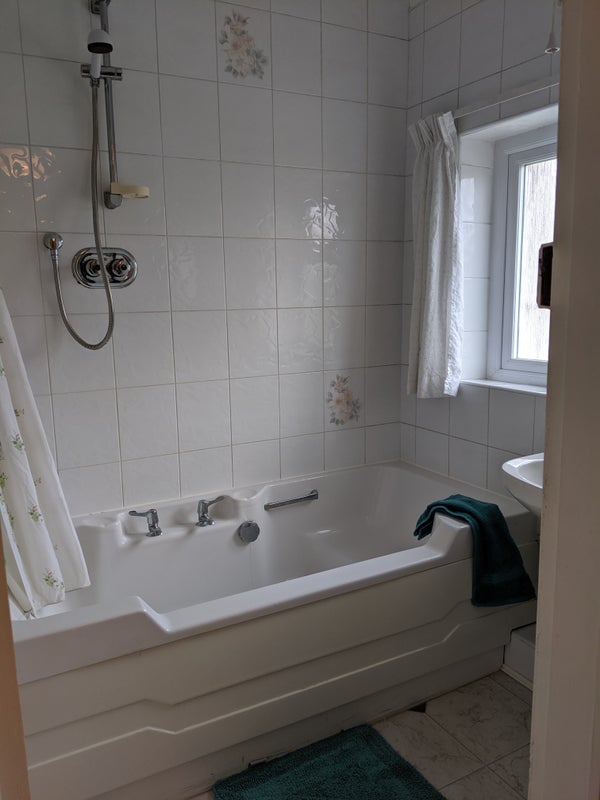 Room Boundary Road in Nottingham