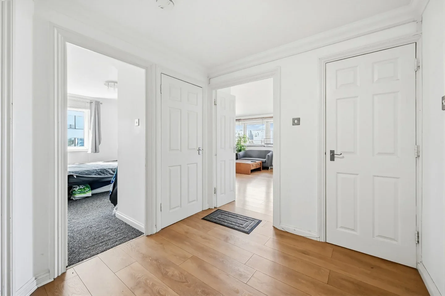 Flat Southey Road in Greater London
