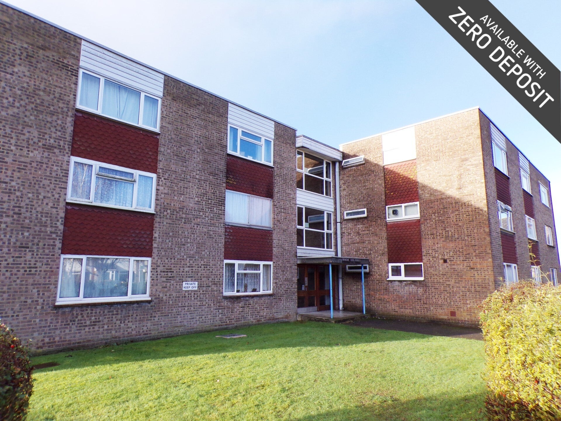 Flat Sutherland Close in Test Valley