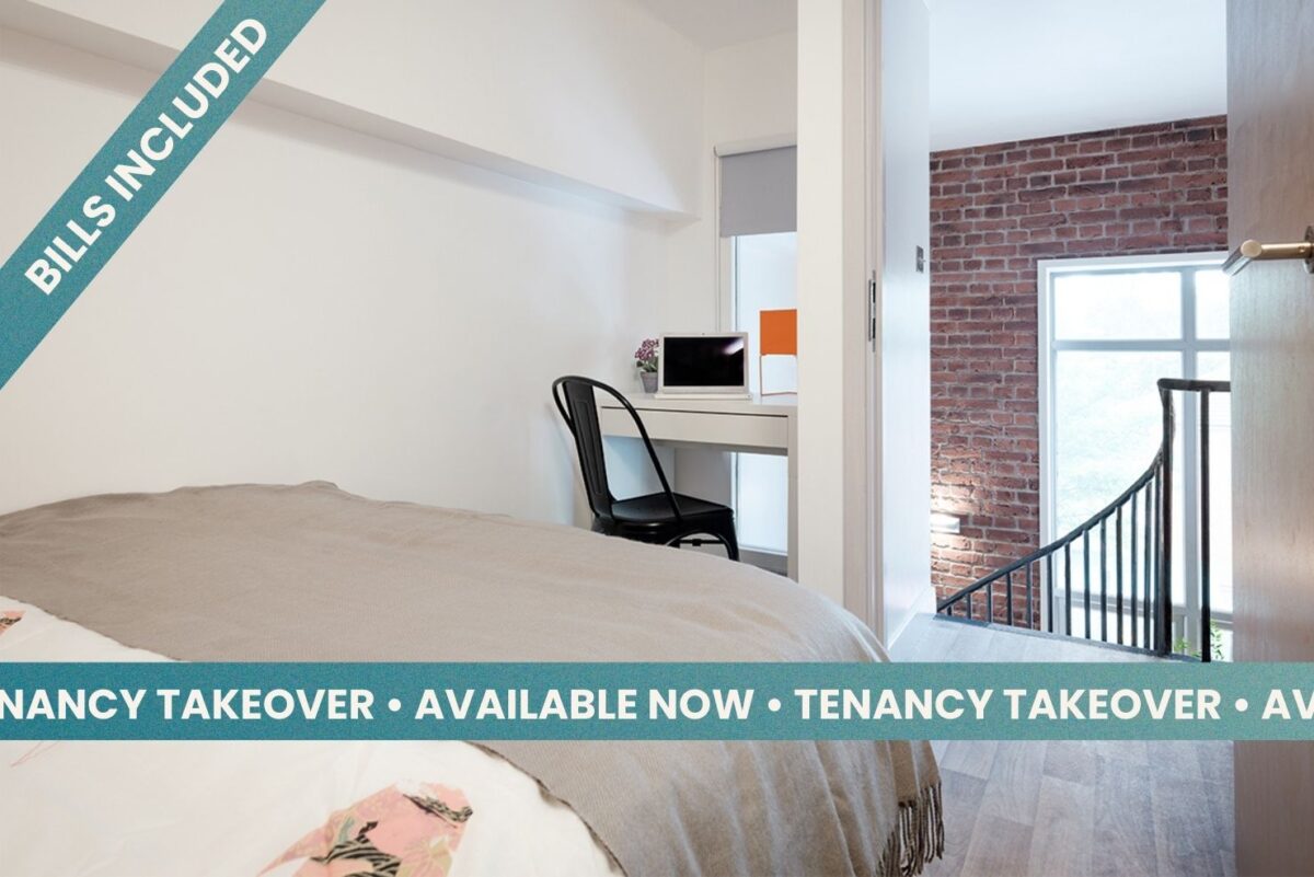 Flat Jesmond Gardens in Newcastle upon Tyne