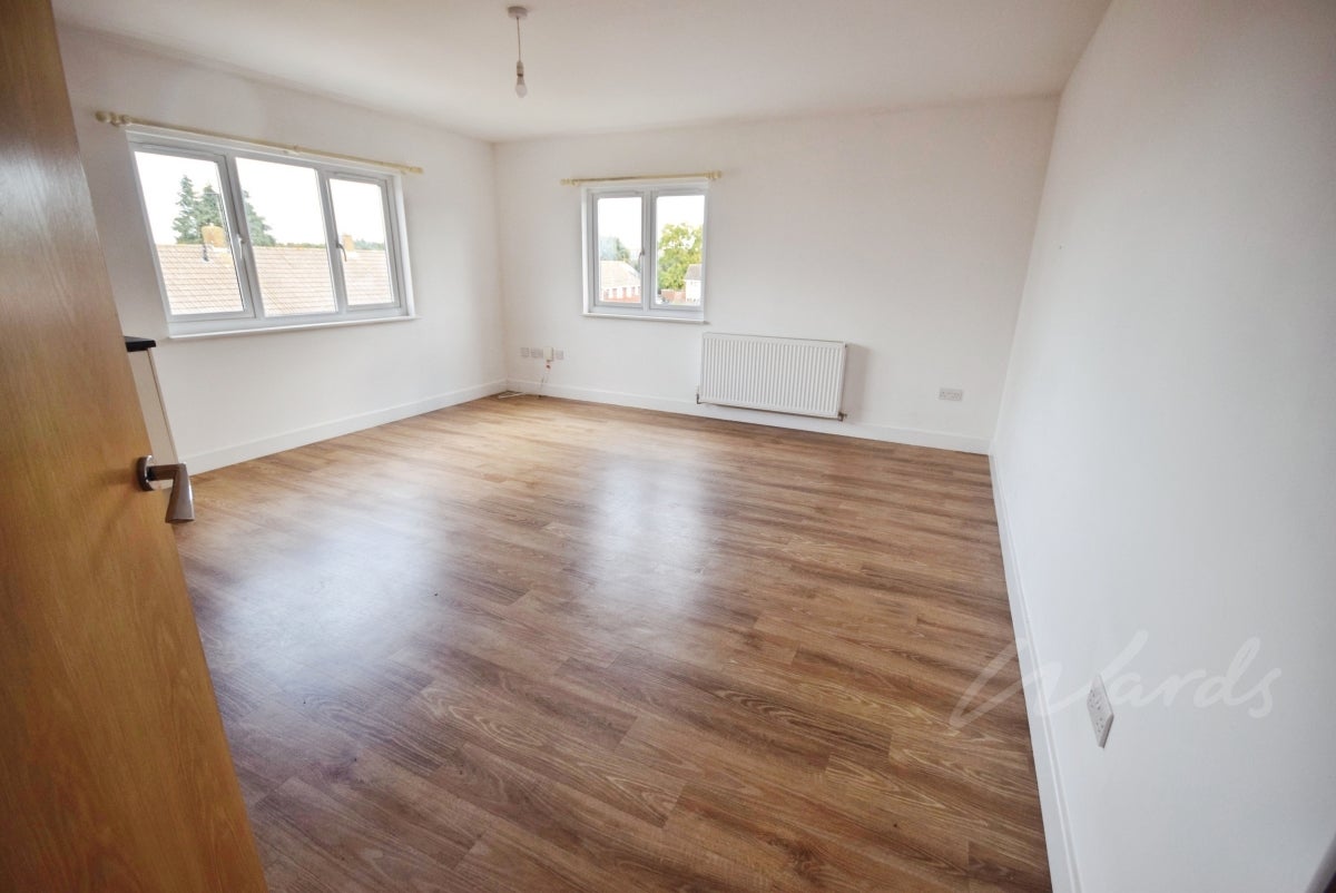 Flat Chichester Close in Rainham