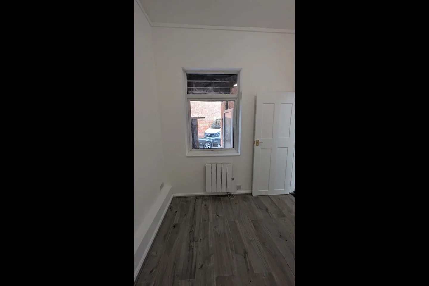 Flat Cloutsham Street in Northampton