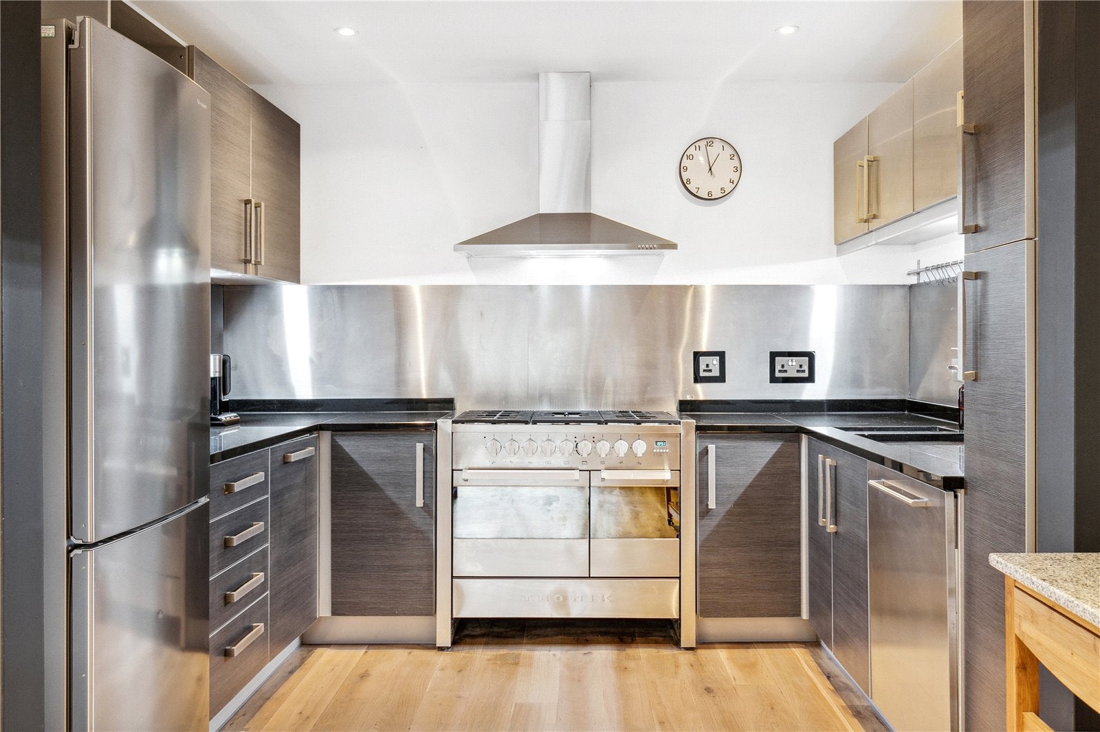 House Hammersmith Grove in Greater London