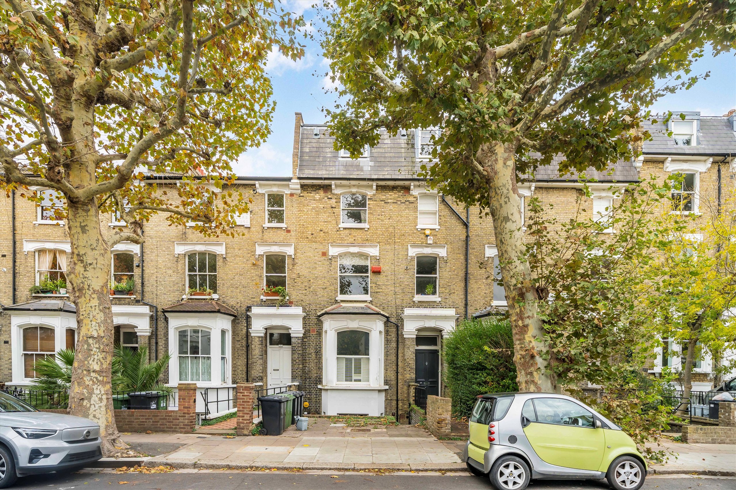 House Hammersmith Grove in Greater London