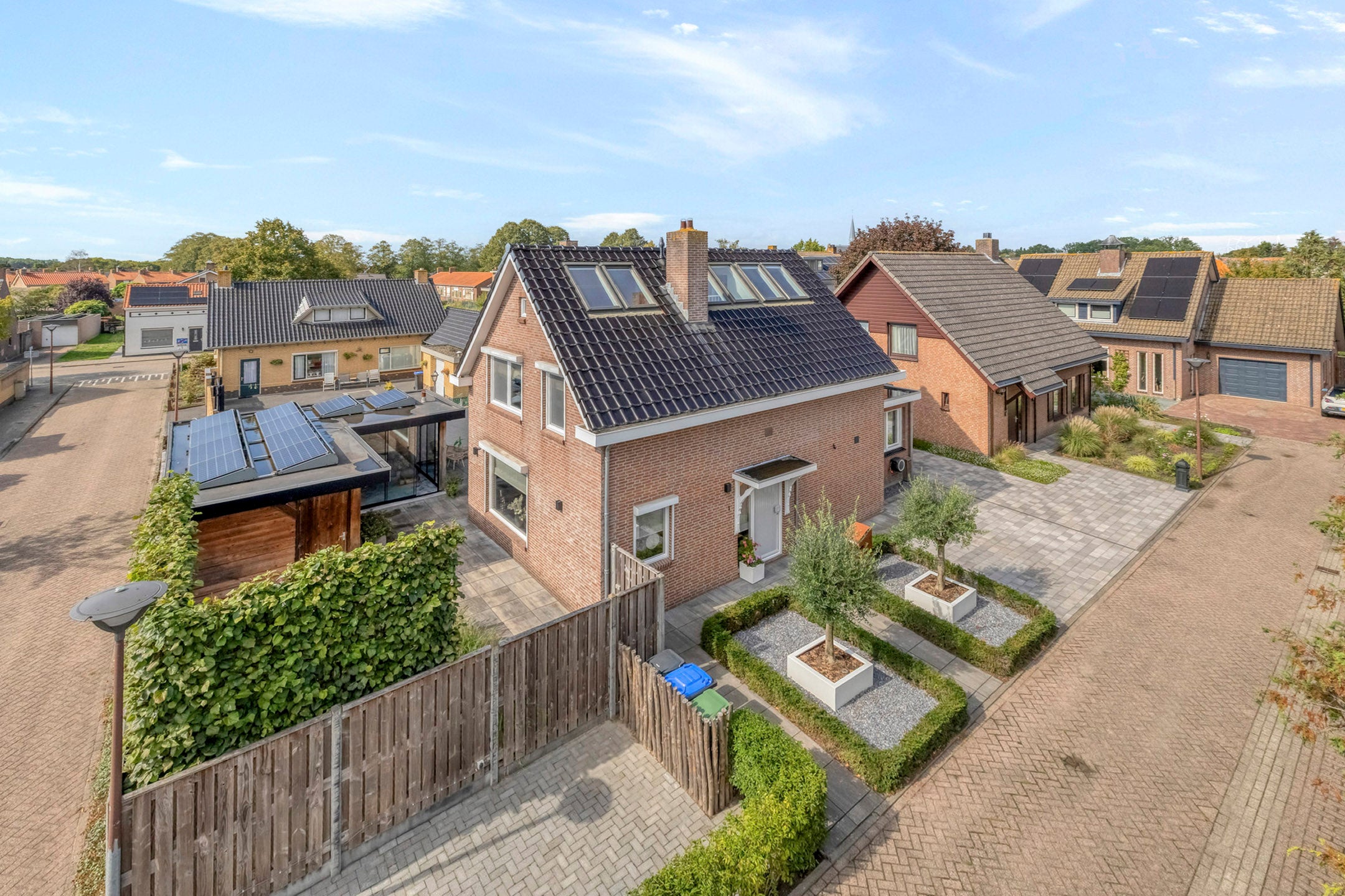 Huis Bovenstraat-Erf 1 in Hoeven