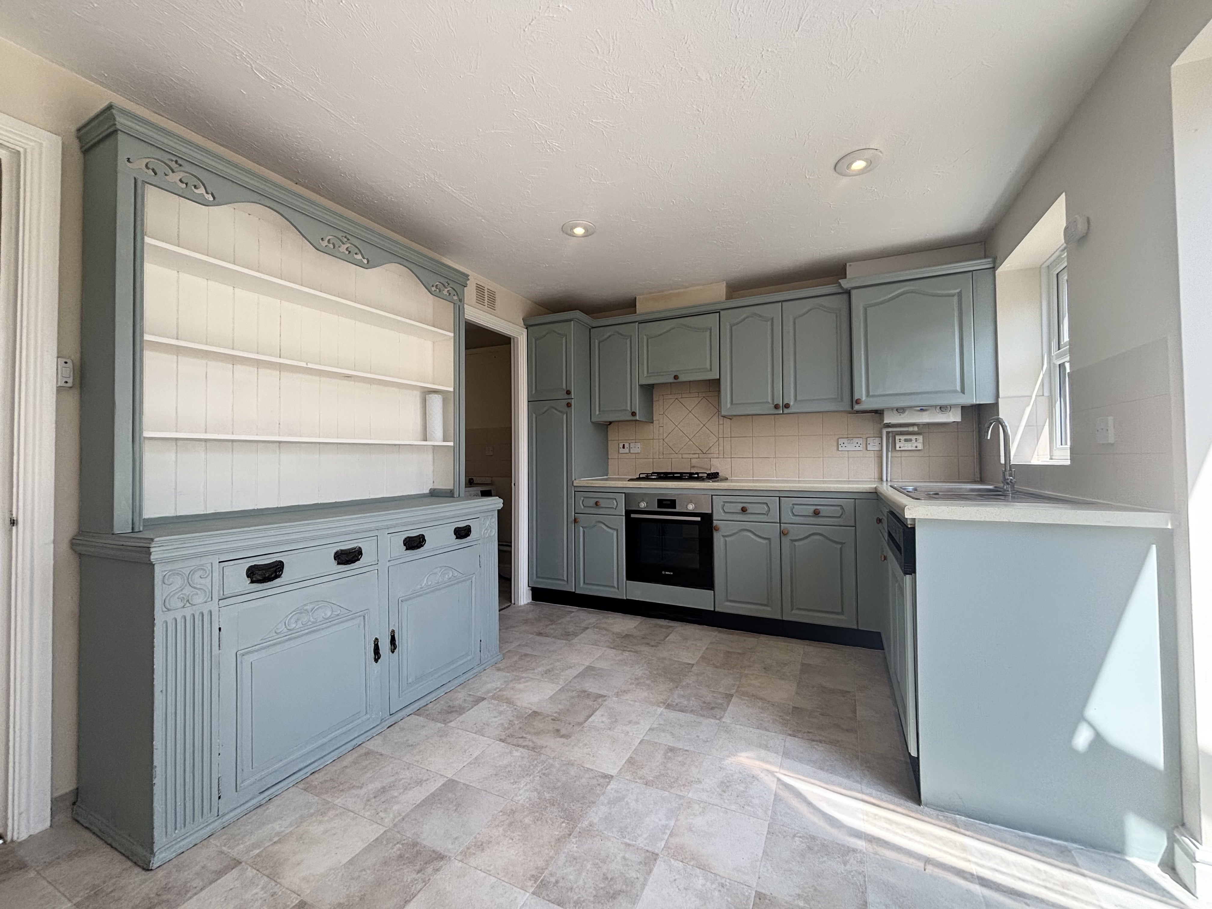 House Westwood Walk in Aylesbury