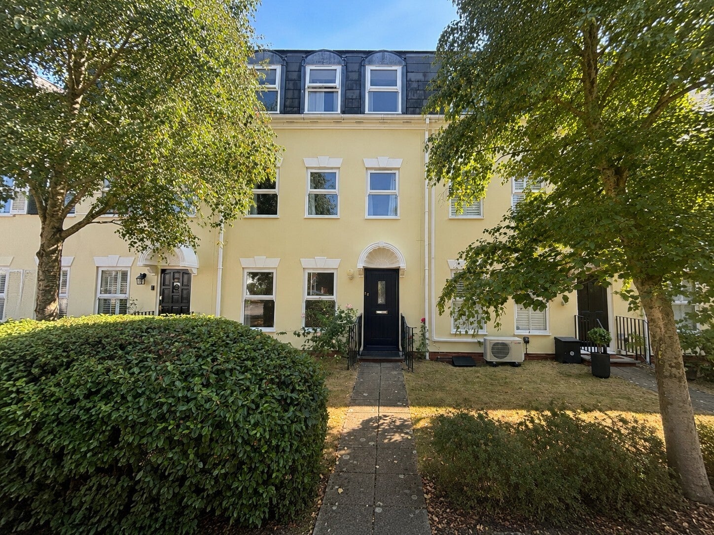House Westwood Walk in Aylesbury
