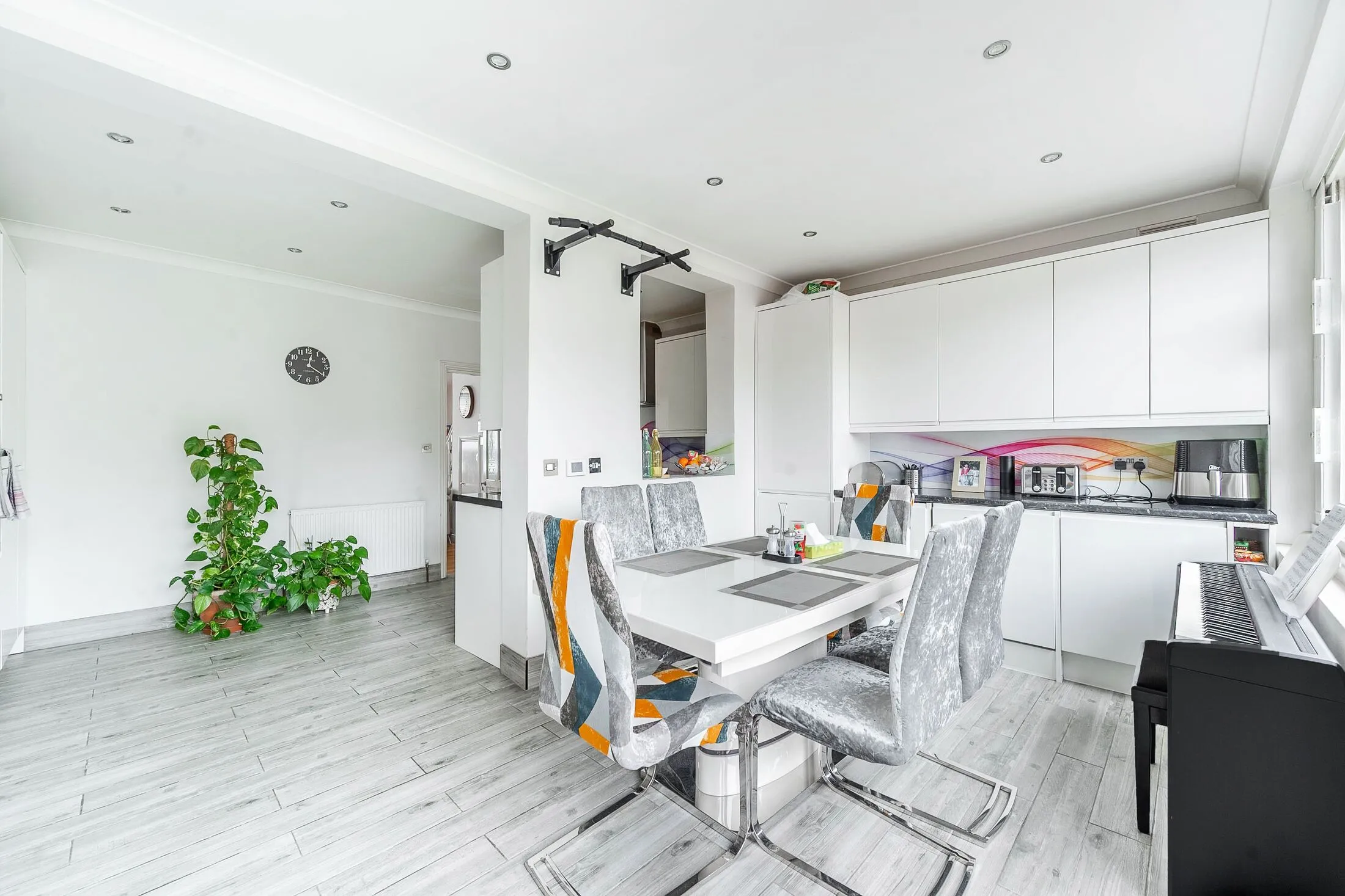 House Sandhurst Road in Greater London