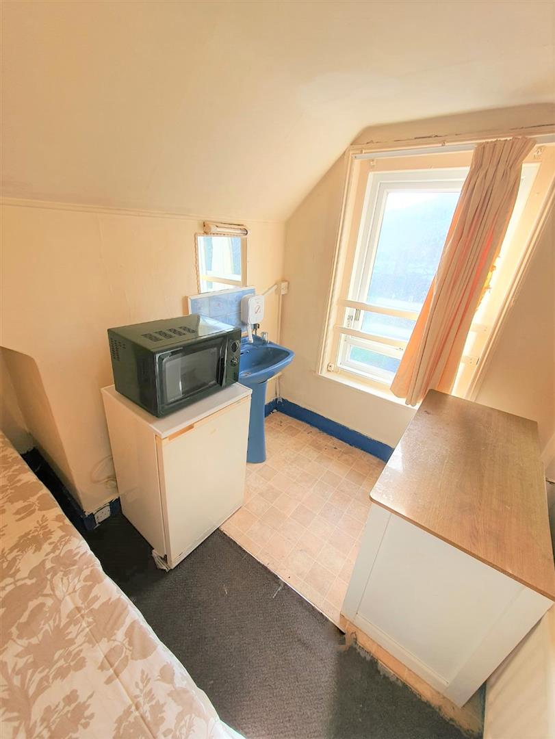 Room Cherries Drive in Bournemouth