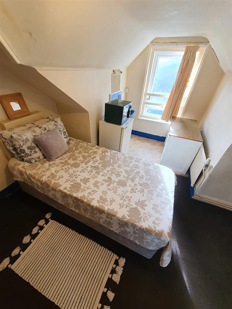 Room Cherries Drive in Bournemouth