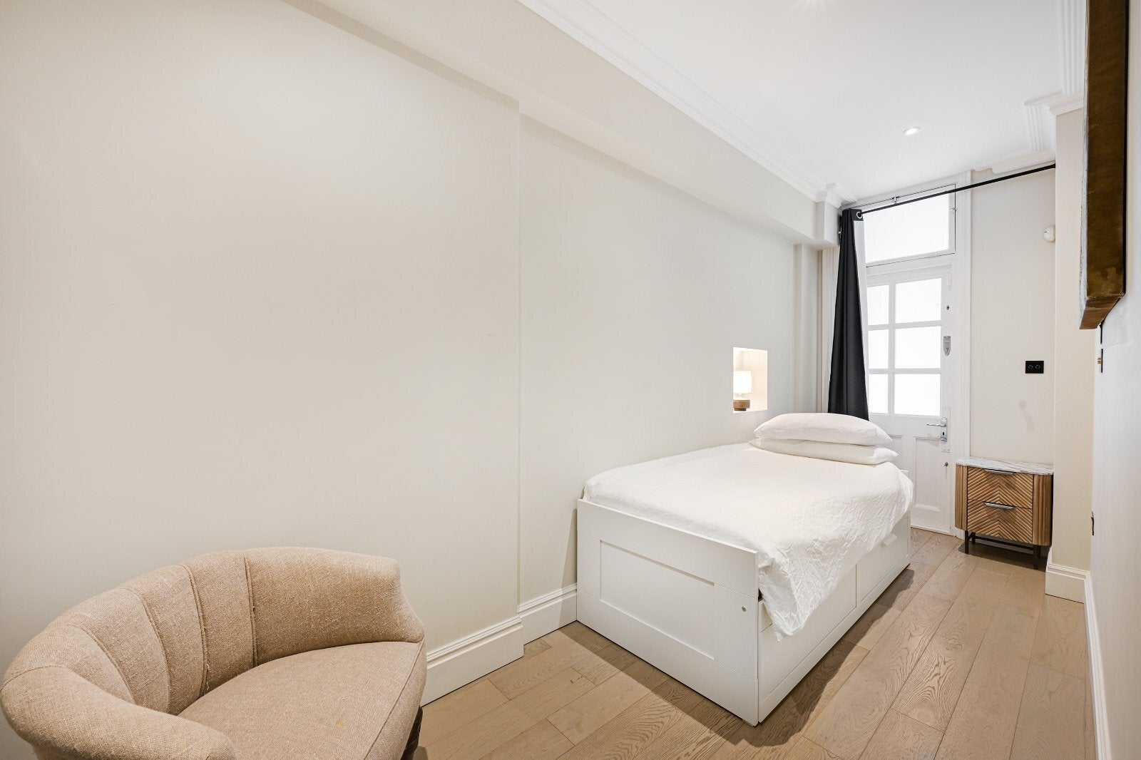 Flat Ormonde Gate in Greater London
