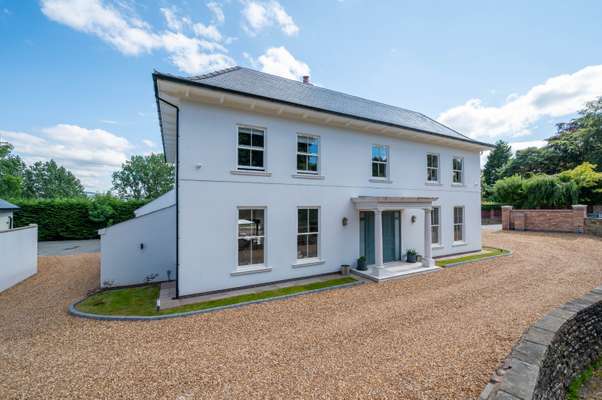 House Macclesfield Road in Prestbury