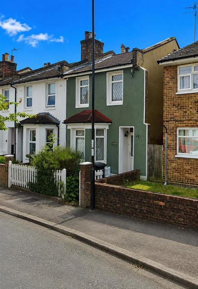 House Summerfield Street in Greater London