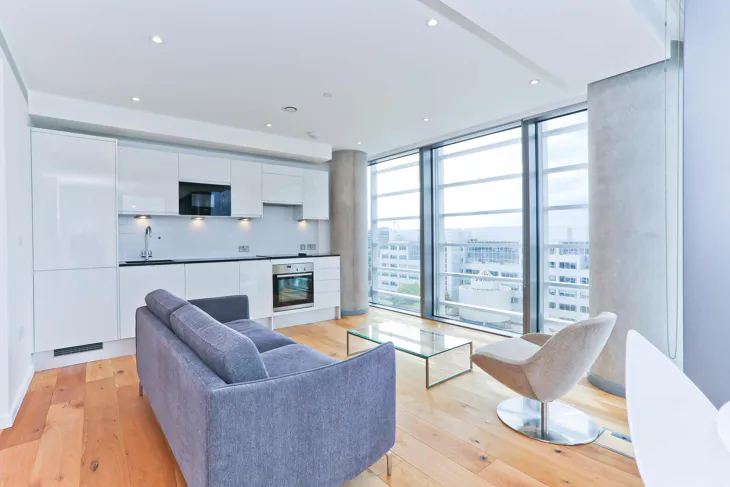 Flat Wood Lane in Greater London