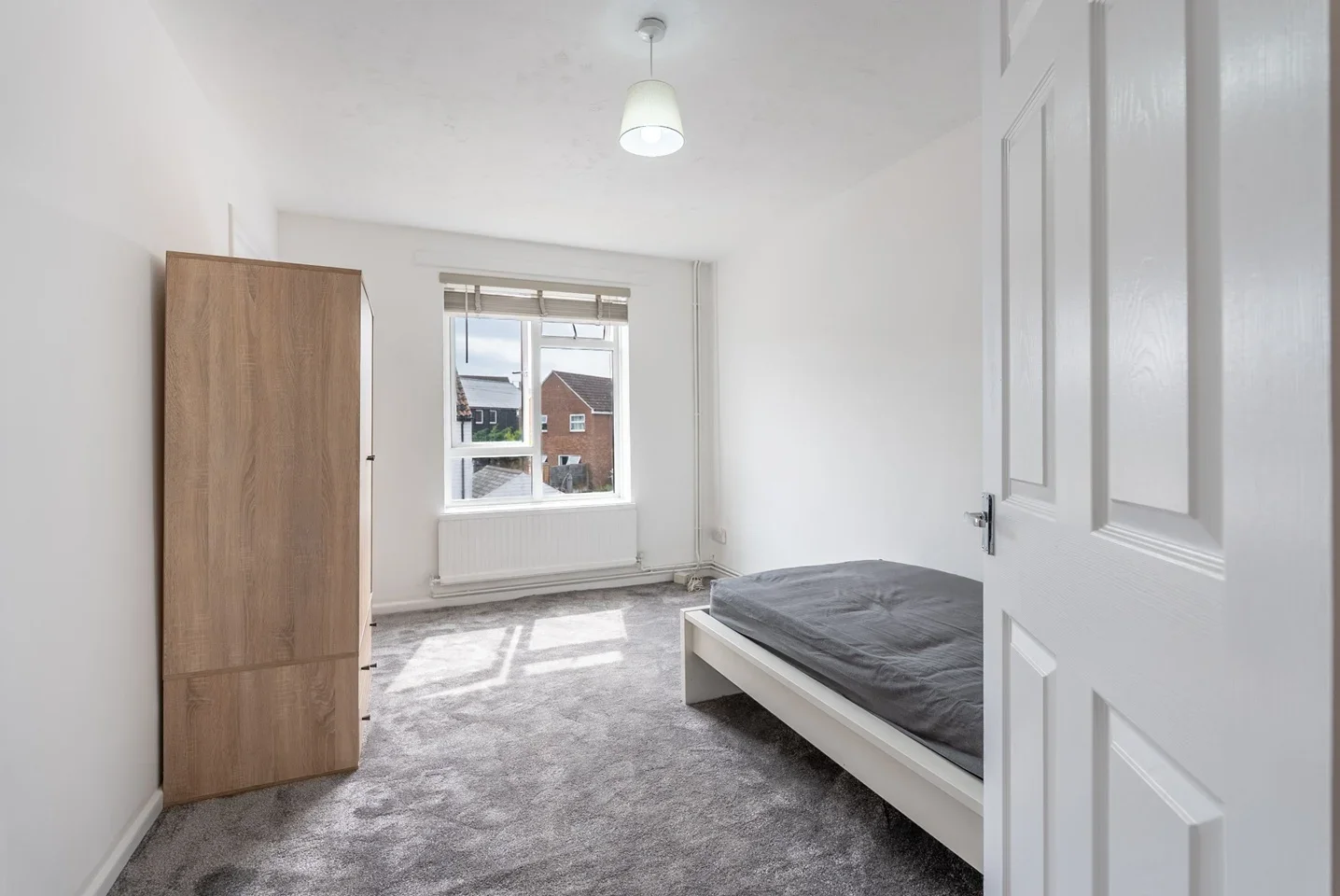 Room Manor Road in Uttlesford
